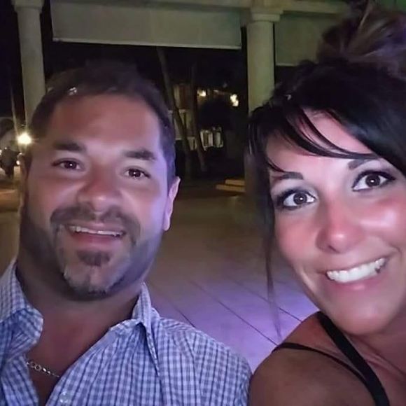 Meet your Posher, Lisa - Picture 1 of 1